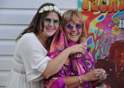 Women in hippie clothing for YachtStock 2017